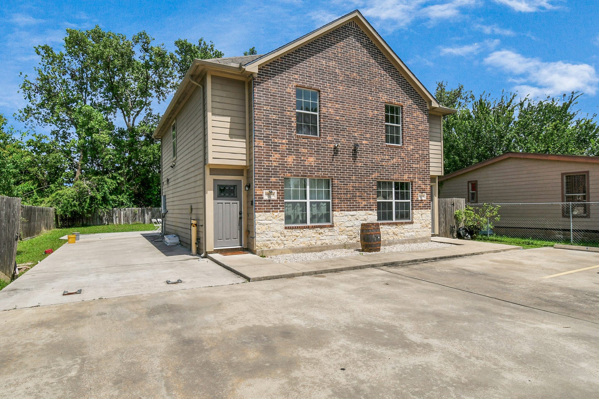 10022 Raymondville Road, #B, Houston, TX 77093