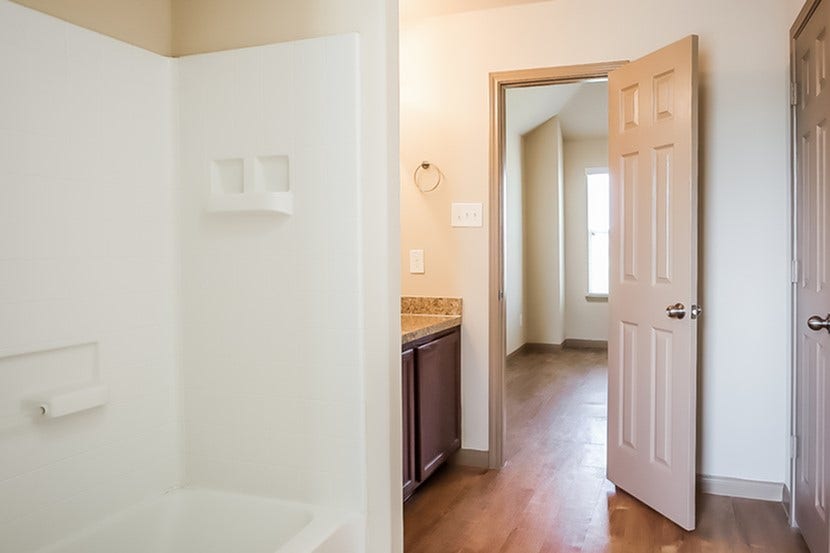 18842 Venito Drive, Katy, TX 77449 Photos may be representative of the floor plan and not the exact home. Finishes, layout, and features of the actual property for lease may vary.