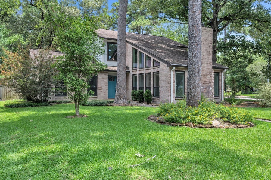 Property photo for 3402 Laurel Crest Court, Houston, TX