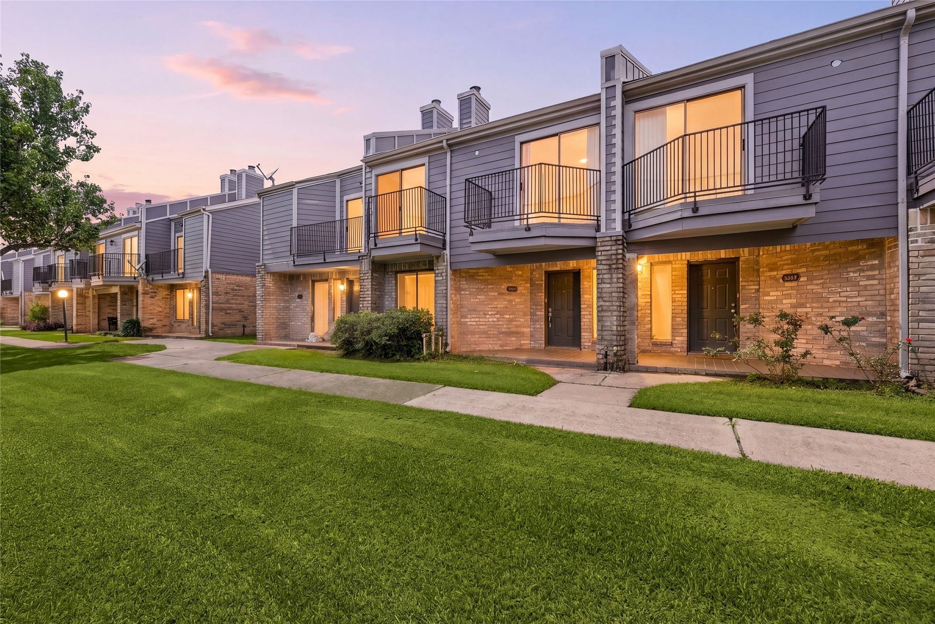 3813 Landmark Drive, Missouri City, TX 77459 3813 Landmark Drive, Missouri City, TX 77459