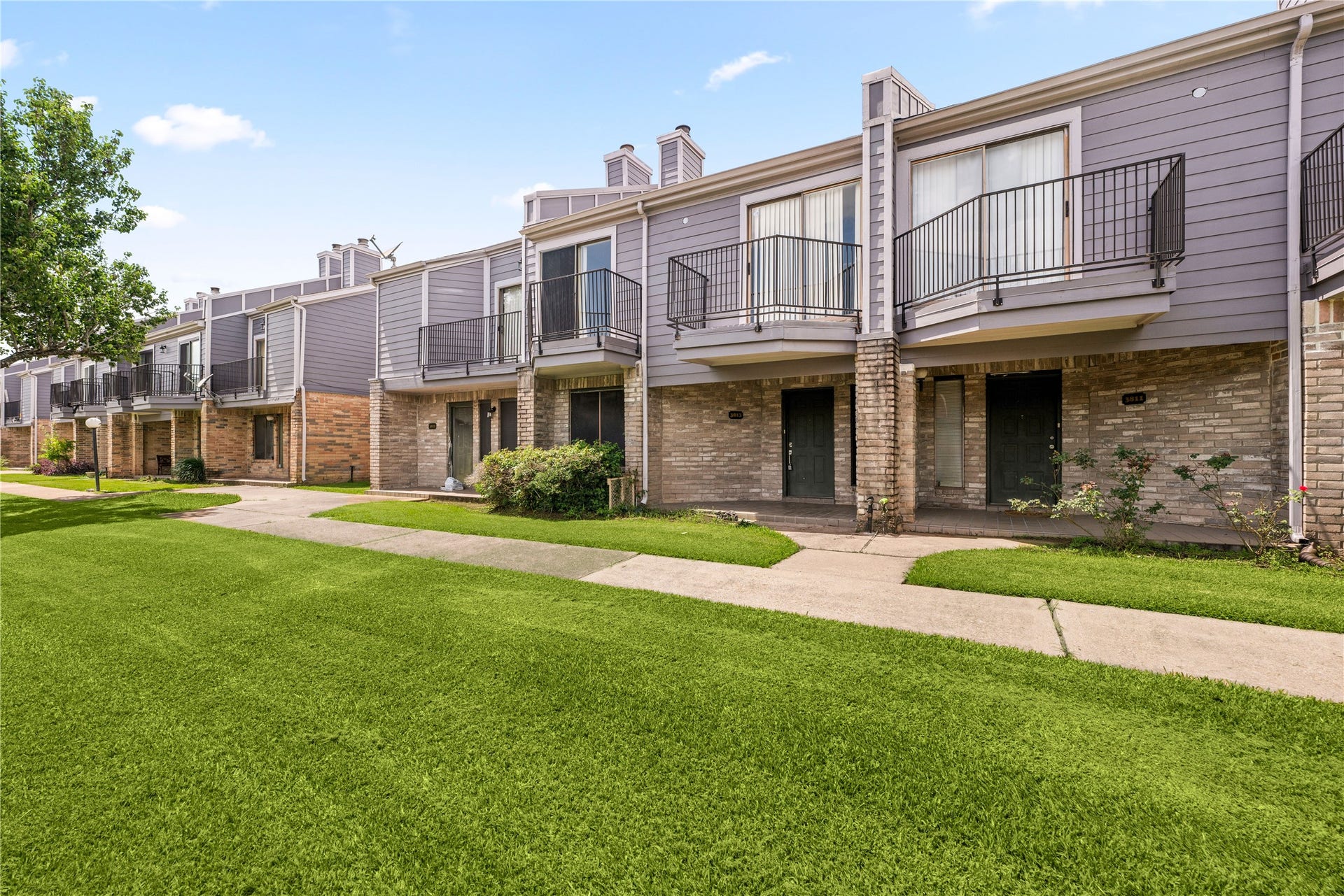 3813 Landmark Drive, Missouri City, TX 77459 3813 Landmark Drive, Missouri City, TX 77459