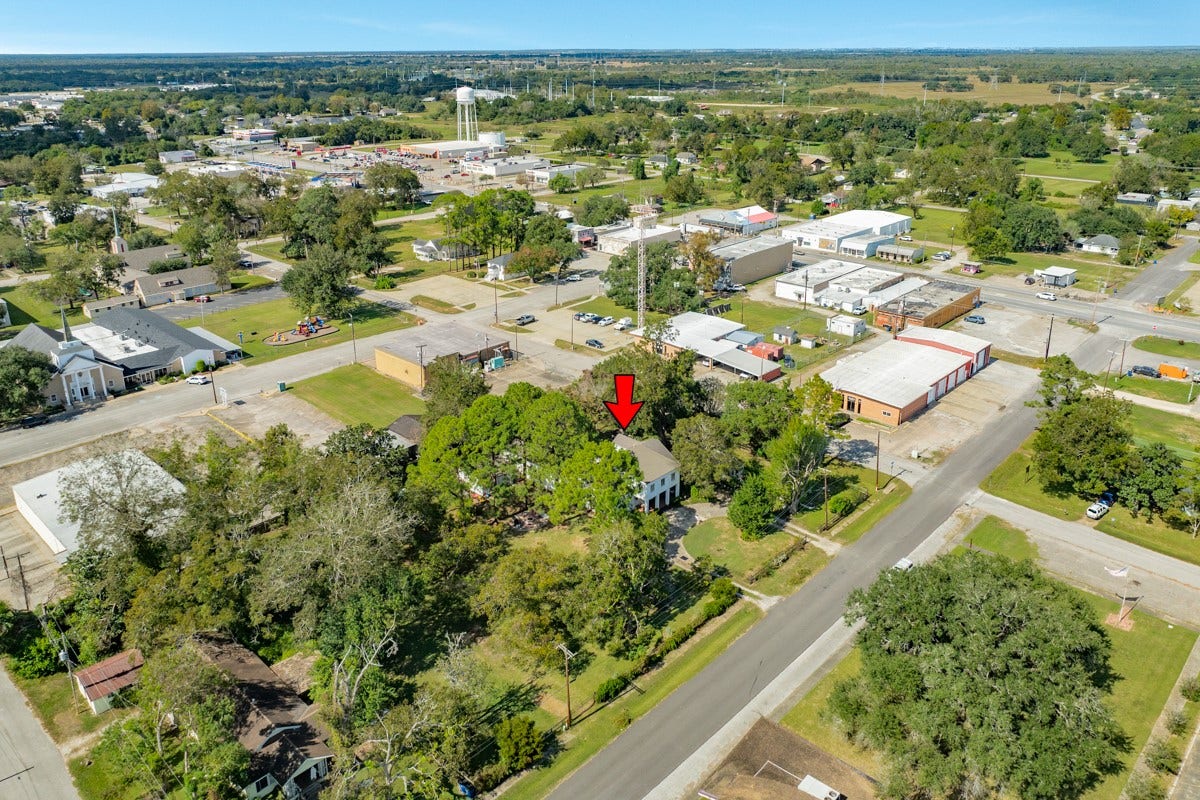 206 S 15th Street, West Columbia, TX 77486 206 S 15th Street, West Columbia, TX 77486