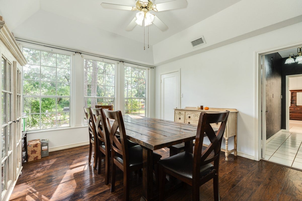 206 S 15th Street, West Columbia, TX 77486 206 S 15th Street, West Columbia, TX 77486