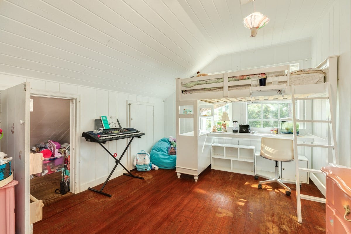 206 S 15th Street, West Columbia, TX 77486 206 S 15th Street, West Columbia, TX 77486