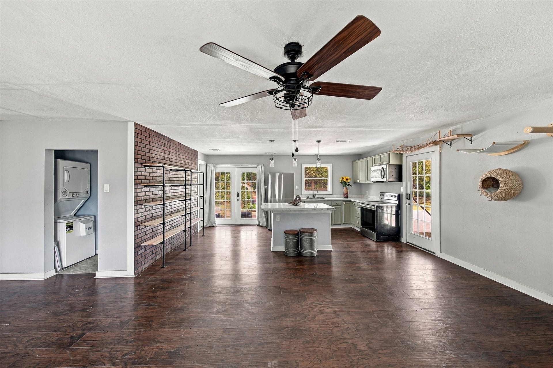 36576 Howell Road, Hempstead, TX 77445 36576 Howell Road, Hempstead, TX 77445