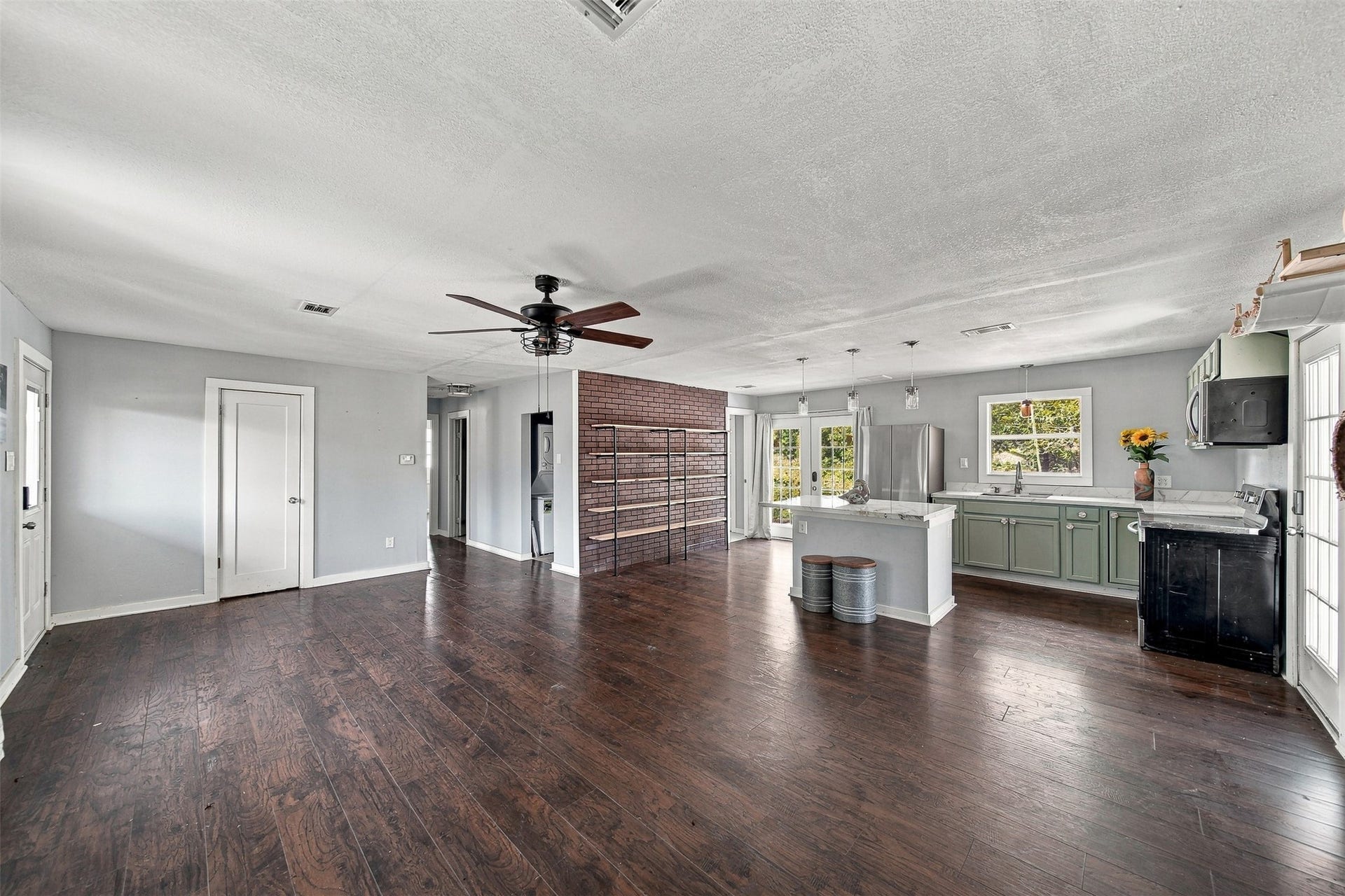 36576 Howell Road, Hempstead, TX 77445 36576 Howell Road, Hempstead, TX 77445