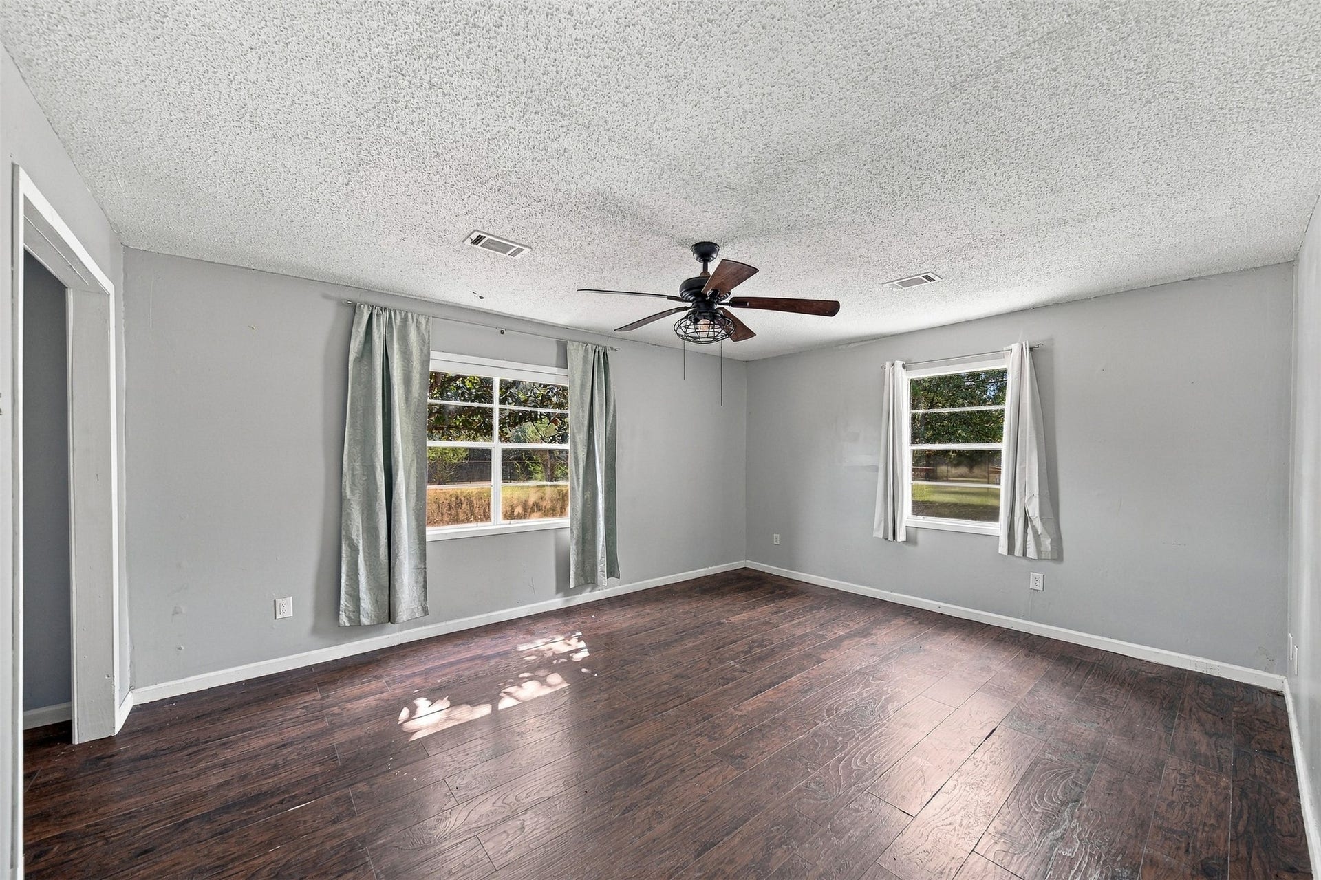 36576 Howell Road, Hempstead, TX 77445 36576 Howell Road, Hempstead, TX 77445