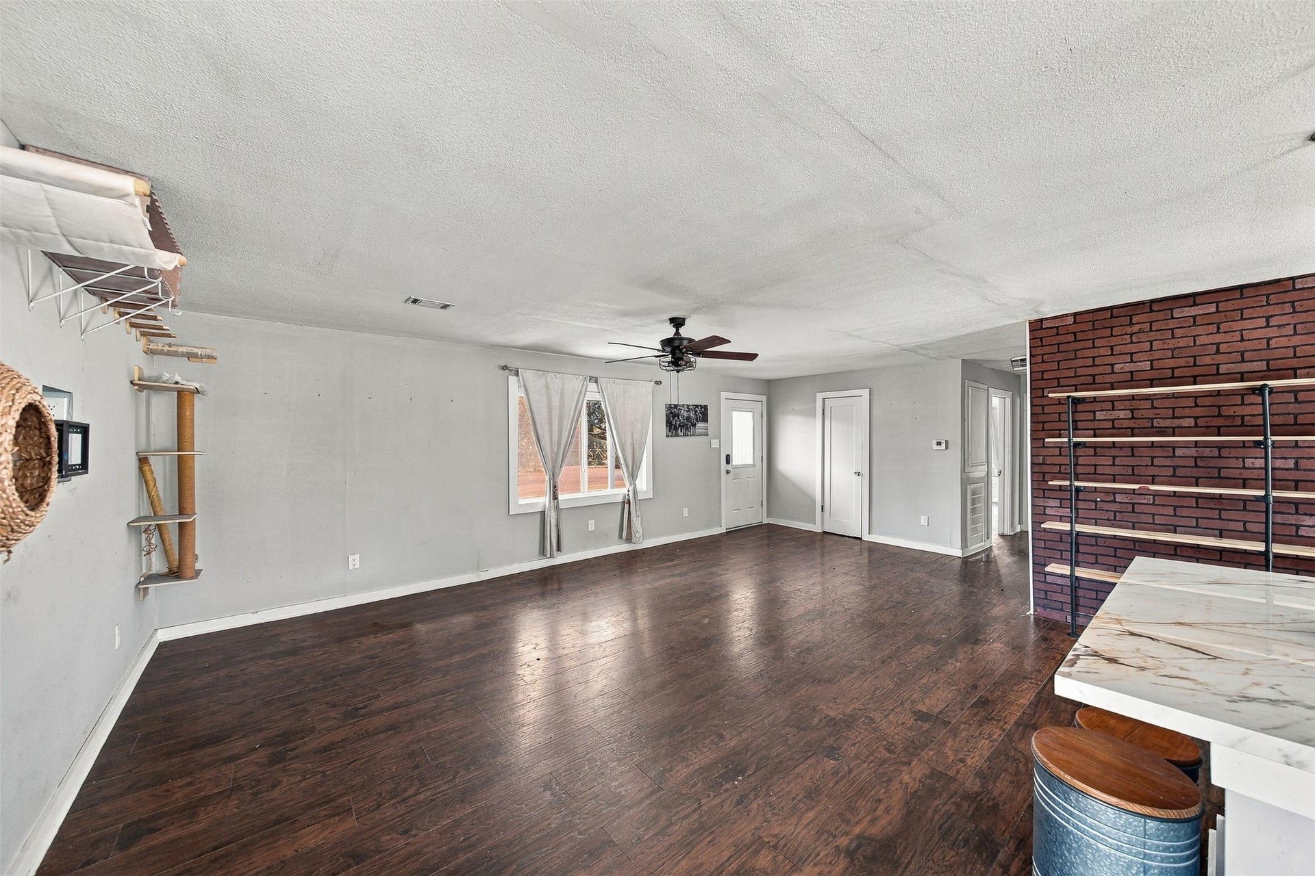 36576 Howell Road, Hempstead, TX 77445 36576 Howell Road, Hempstead, TX 77445