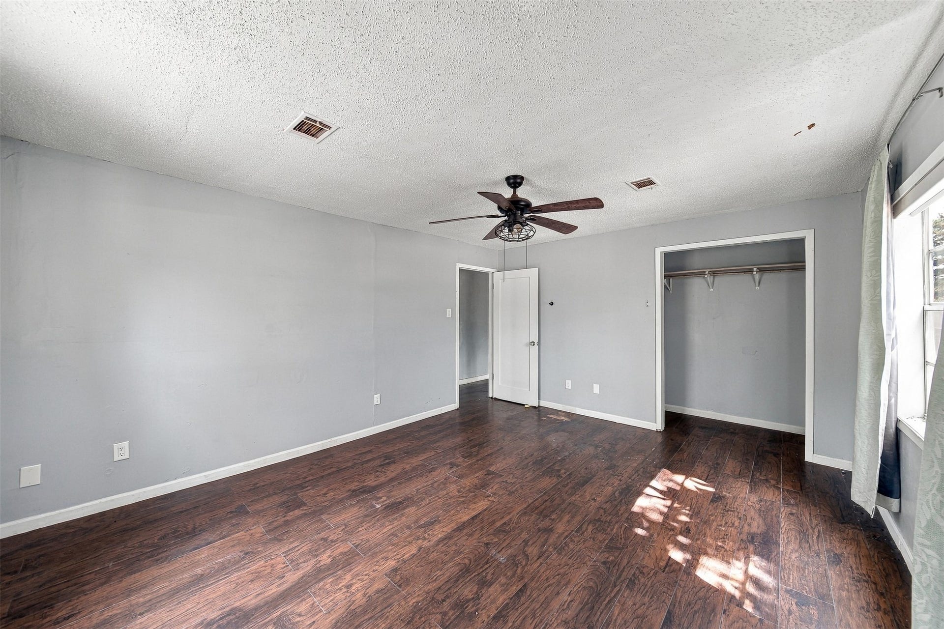 36576 Howell Road, Hempstead, TX 77445 36576 Howell Road, Hempstead, TX 77445