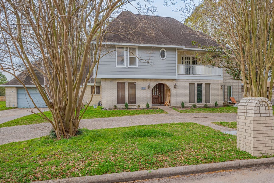 Property photo for 4015 Black Locust Drive, Houston, TX