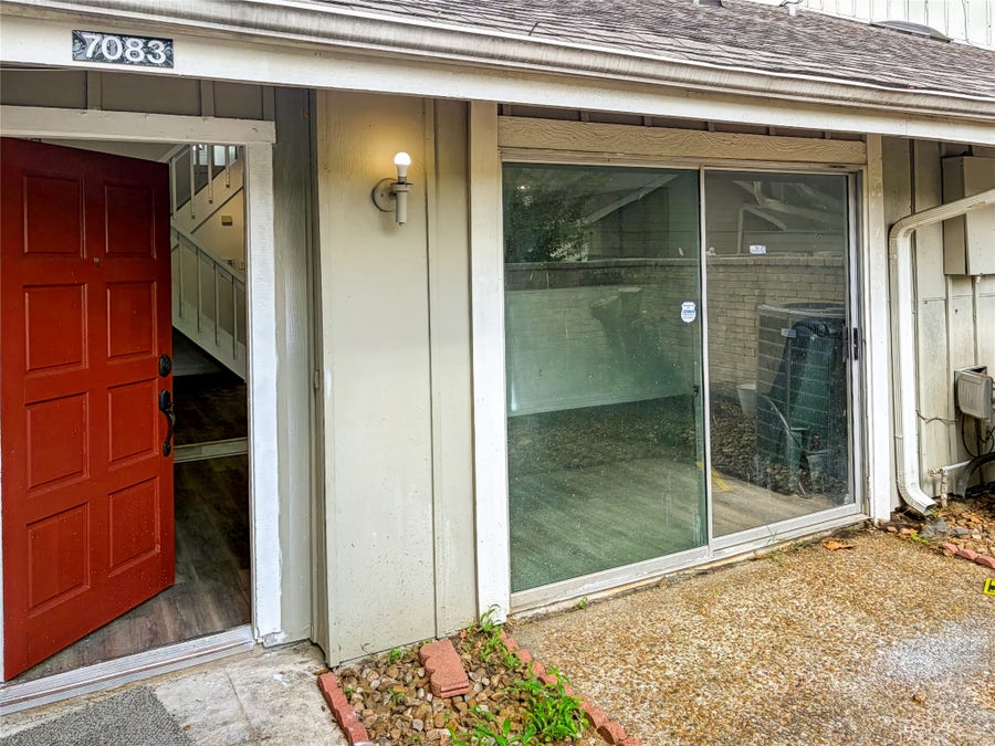 Property photo for 7083 Greenway Chase Street, Houston, TX