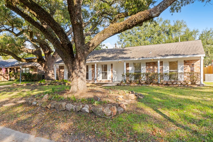 Property photo for 9610 Meadowglen Lane, Houston, TX