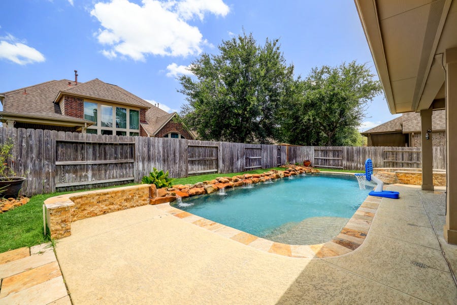 Property photo for 16814 Kilgarth Drive, Richmond, TX