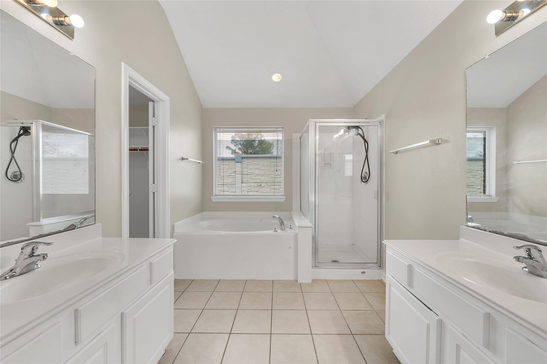 5010 Blanco Drive, Pearland, TX 77584 5010 Blanco Drive, Pearland, TX 77584
