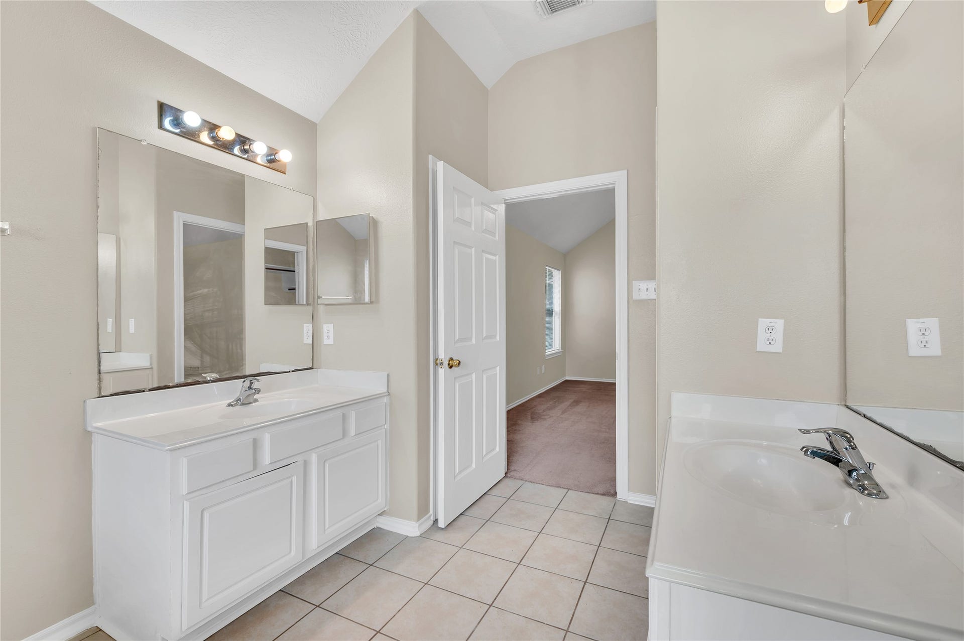 5010 Blanco Drive, Pearland, TX 77584 5010 Blanco Drive, Pearland, TX 77584