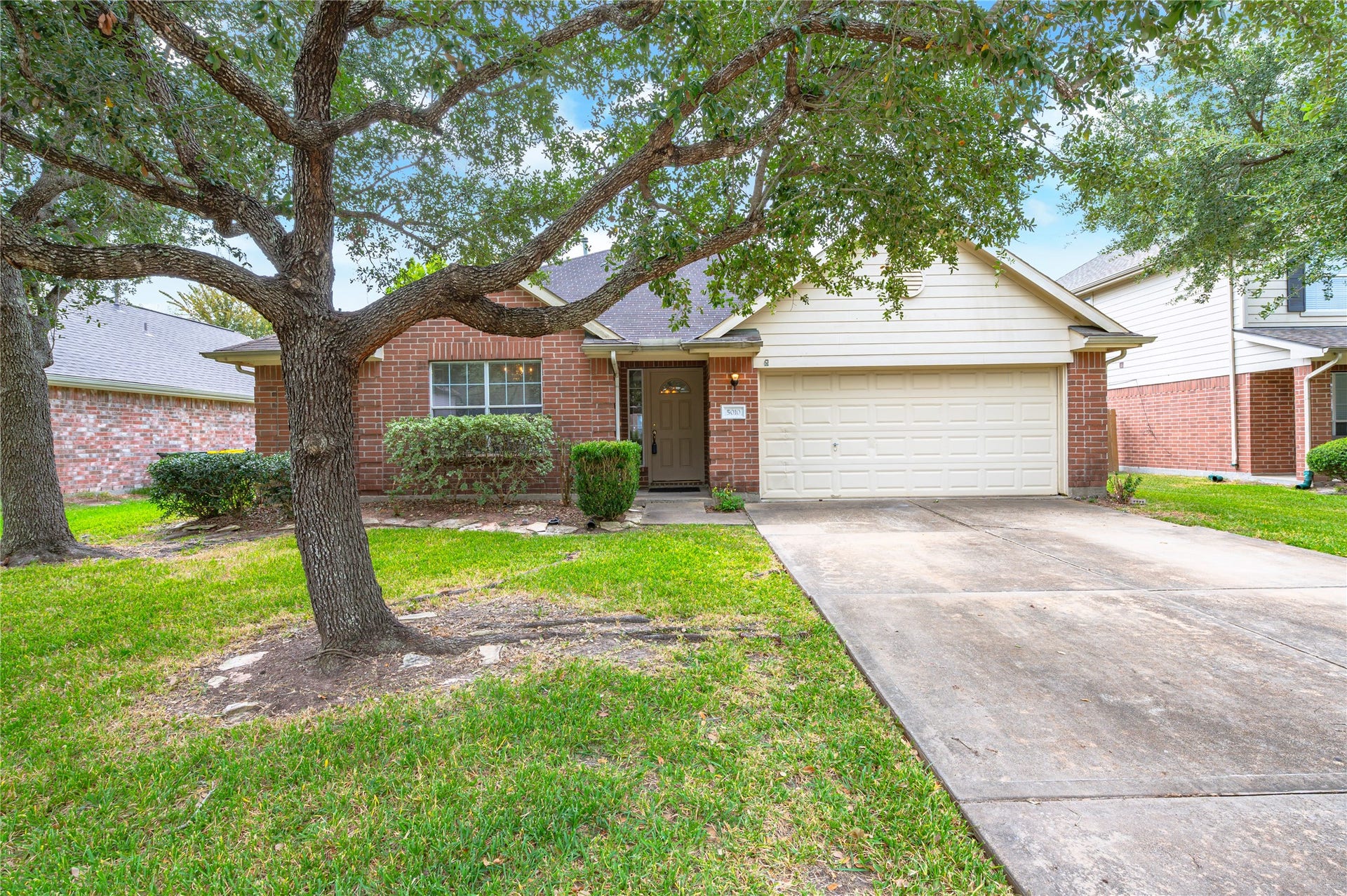 5010 Blanco Drive, Pearland, TX 77584 5010 Blanco Drive, Pearland, TX 77584