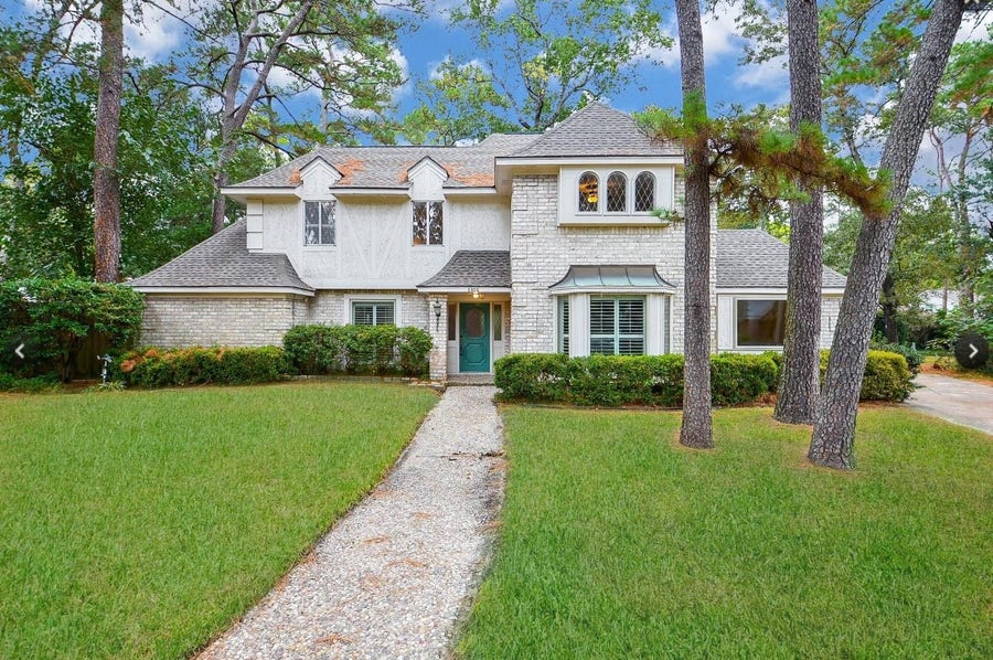 Property photo for 5406 Three Oaks Circle, Houston, TX