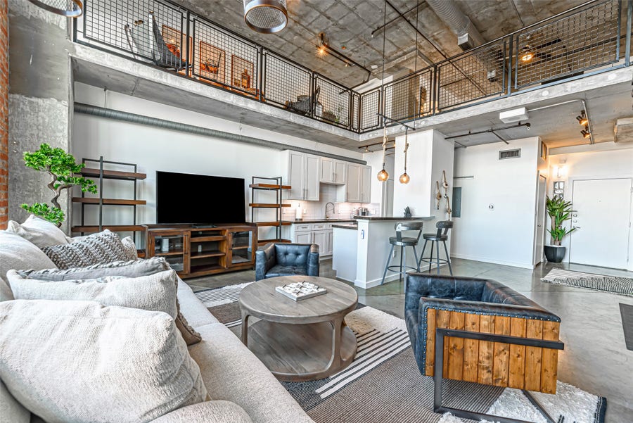 Property photo for 2000 Bagby St, #5406, Houston, TX