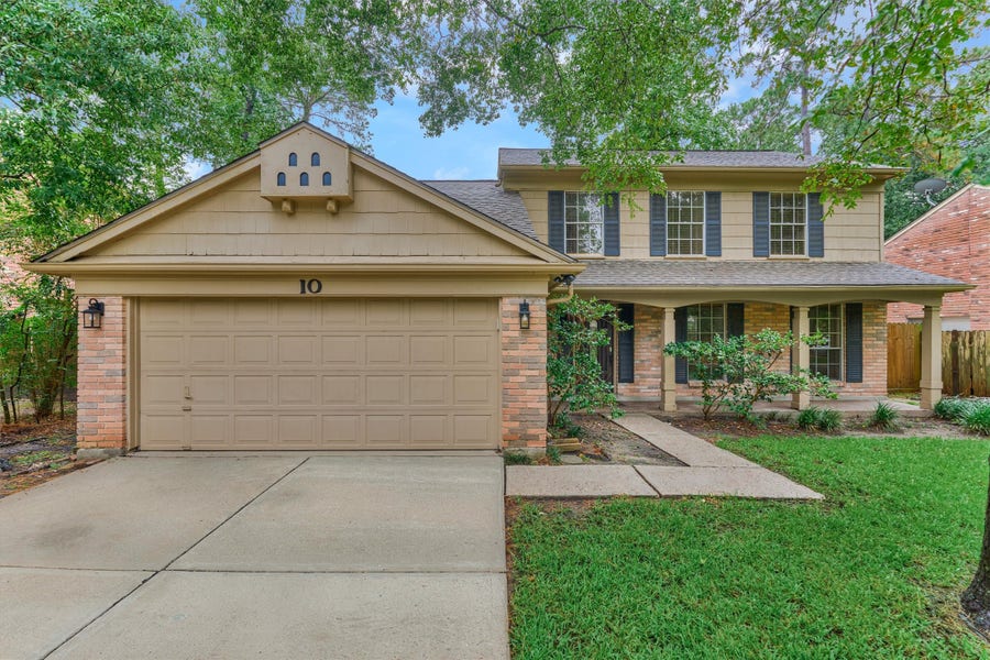 Property photo for 10 Lazy Morning Place, The Woodlands, TX