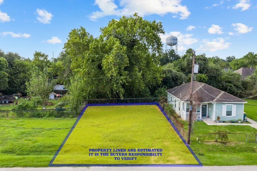 Property photo for 1905 Rosalee Street, La Marque, TX