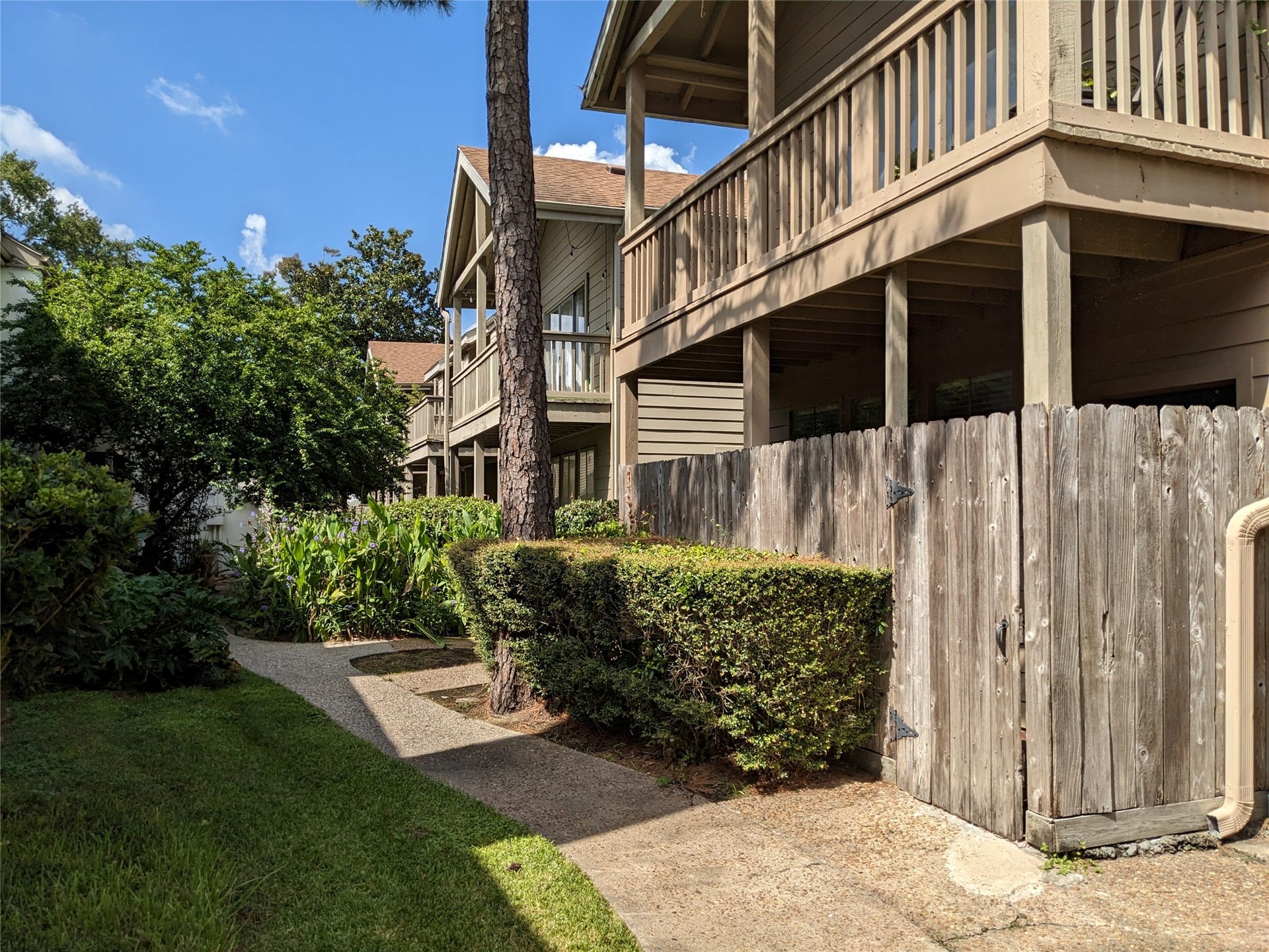 2100 Tanglewilde Street, #241, Houston, TX 77063 2100 Tanglewilde Street, #241, Houston, TX 77063