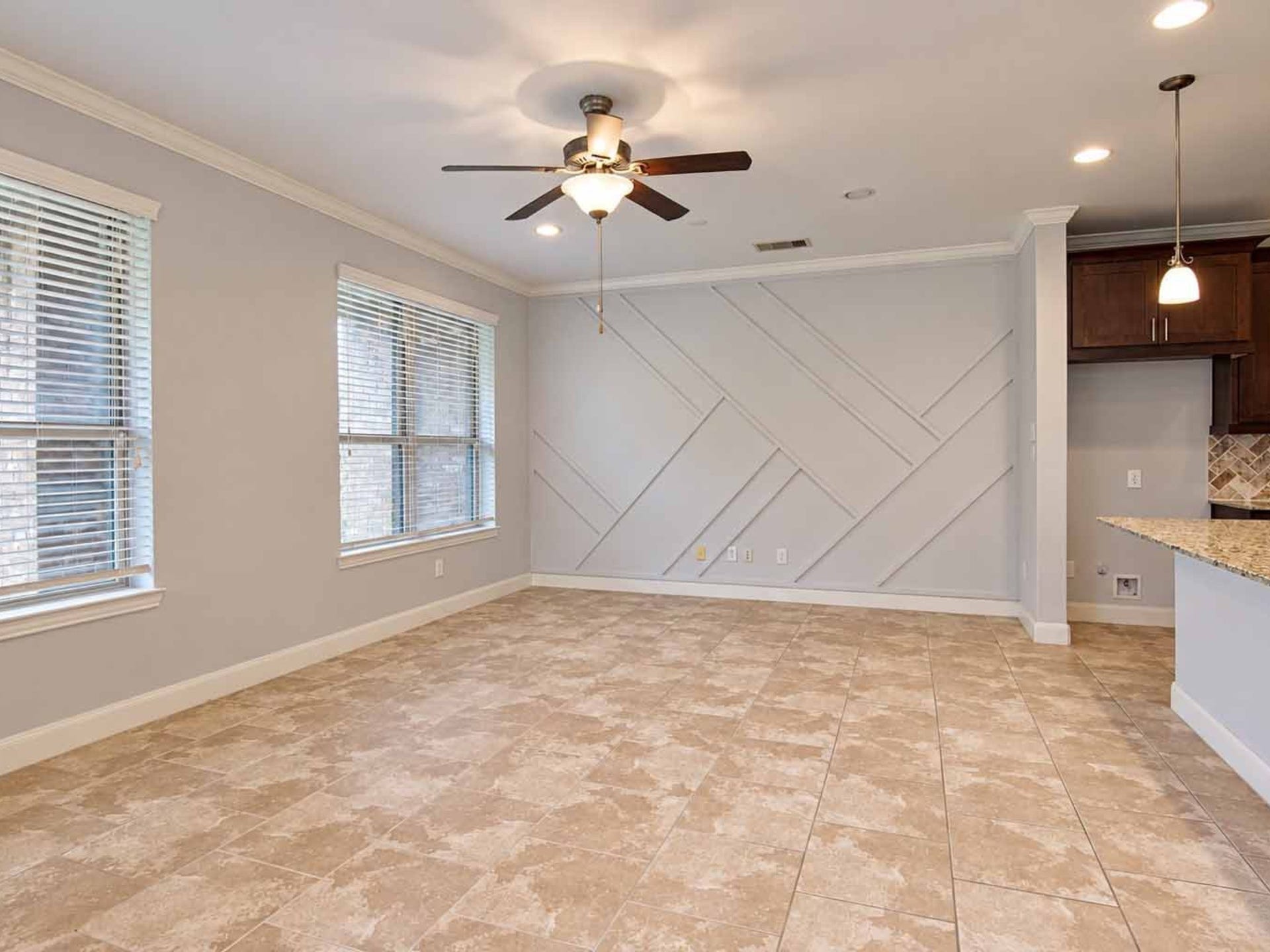 409 Via Regatta Drive, Webster, TX 77598