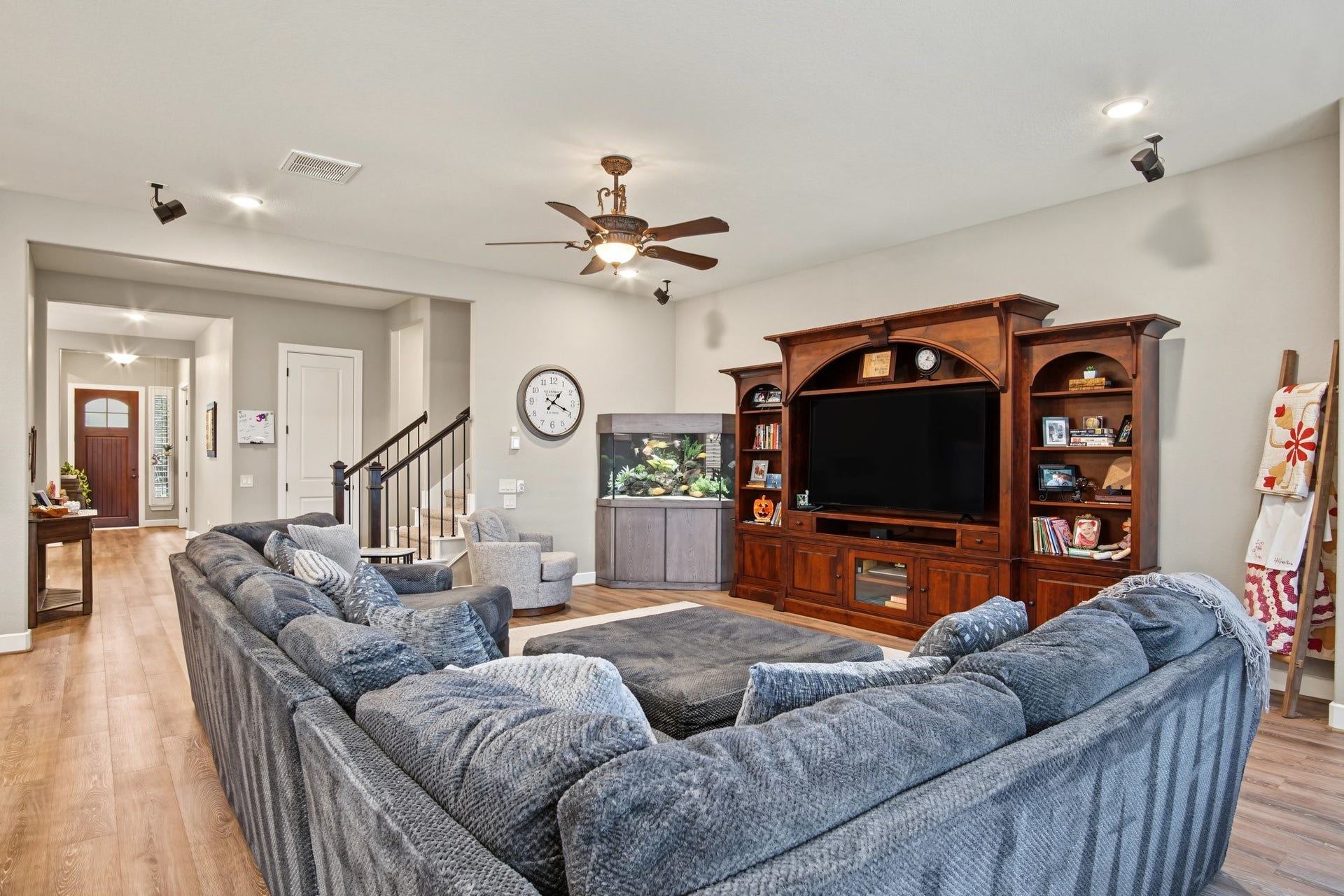114 S Wild Petunia Trail, Montgomery, TX 77316 Family Room