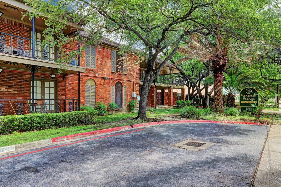 Property photo for 11550 Chimney Rock Road, #514, Houston, TX