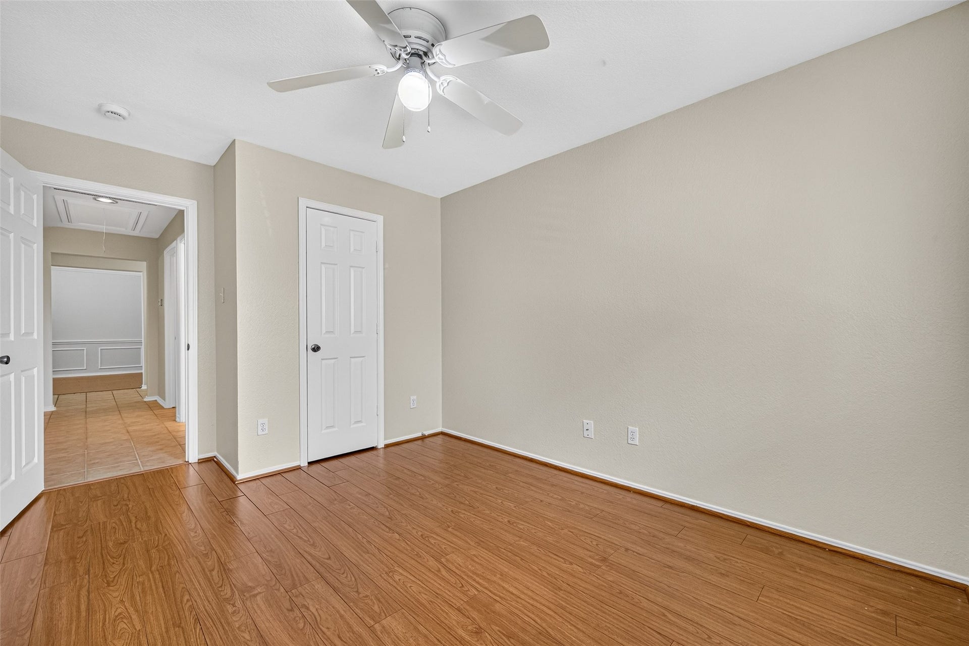 4903 Chappel Hill Drive, Missouri City, TX 77459 First bedroom