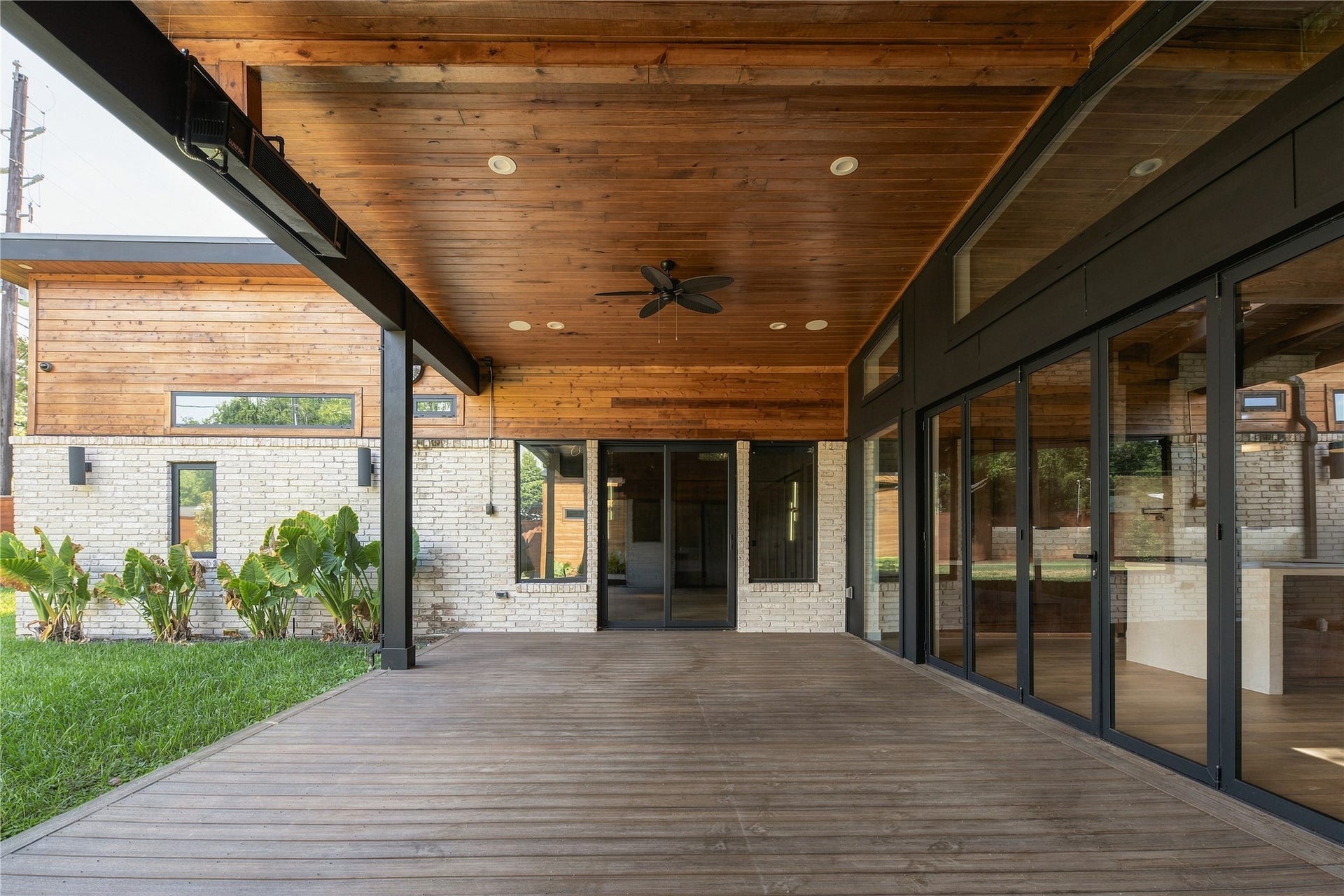 2510 Underwood Street, Houston, TX 77030 2510 Underwood Street, Houston, TX 77030