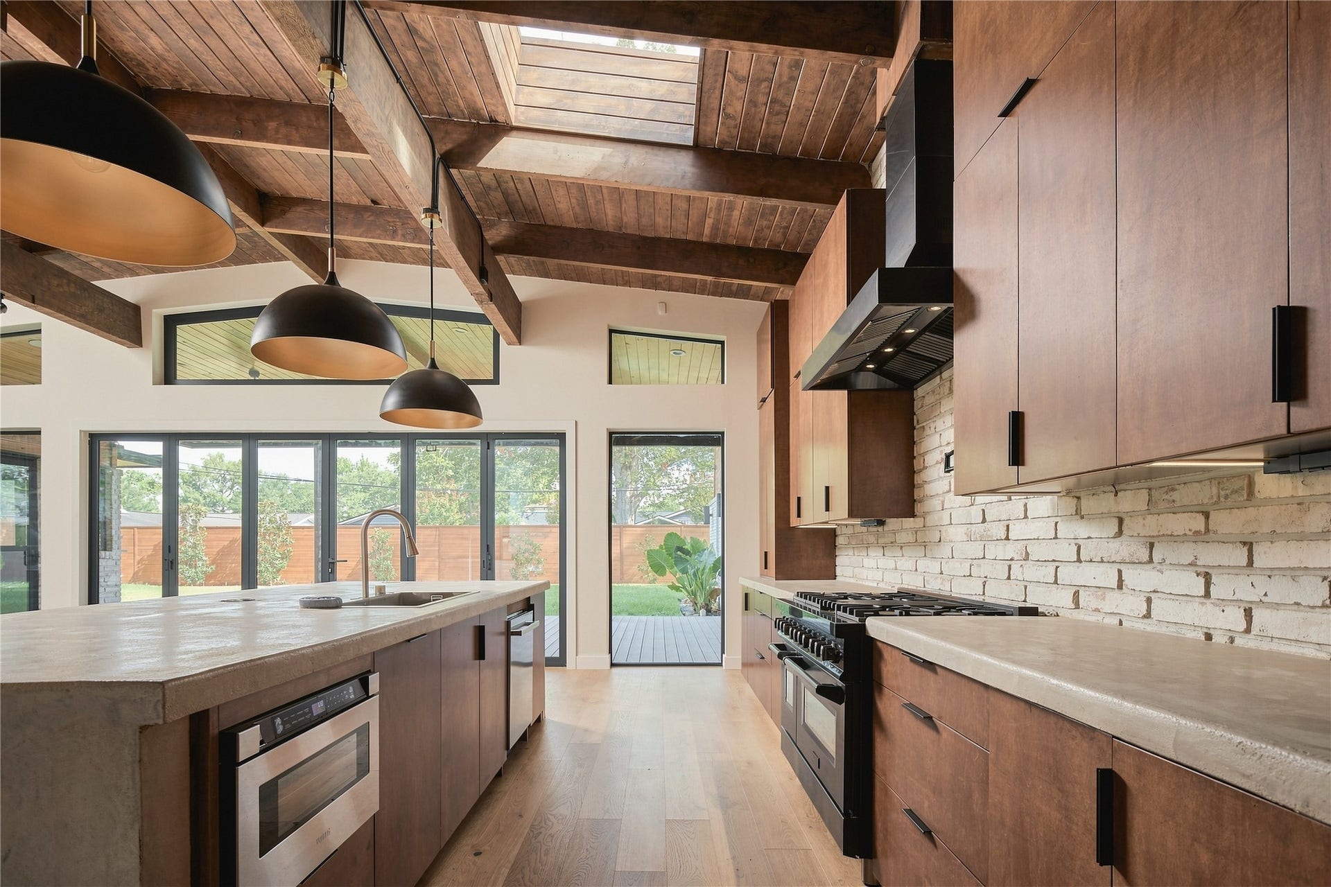2510 Underwood Street, Houston, TX 77030 2510 Underwood Street, Houston, TX 77030