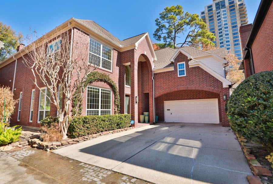 Property photo for 106 N Wynden Estates Court, Houston, TX