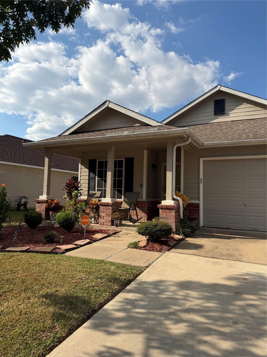 Property photo for 19306 Yaupon Ranch Drive, Cypress, TX