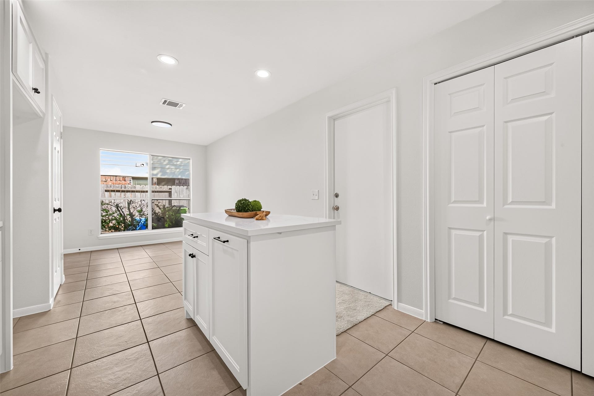 4706 Edinburgh Lane, Missouri City, TX 77459 4706 Edinburgh Lane, Missouri City, TX 77459
