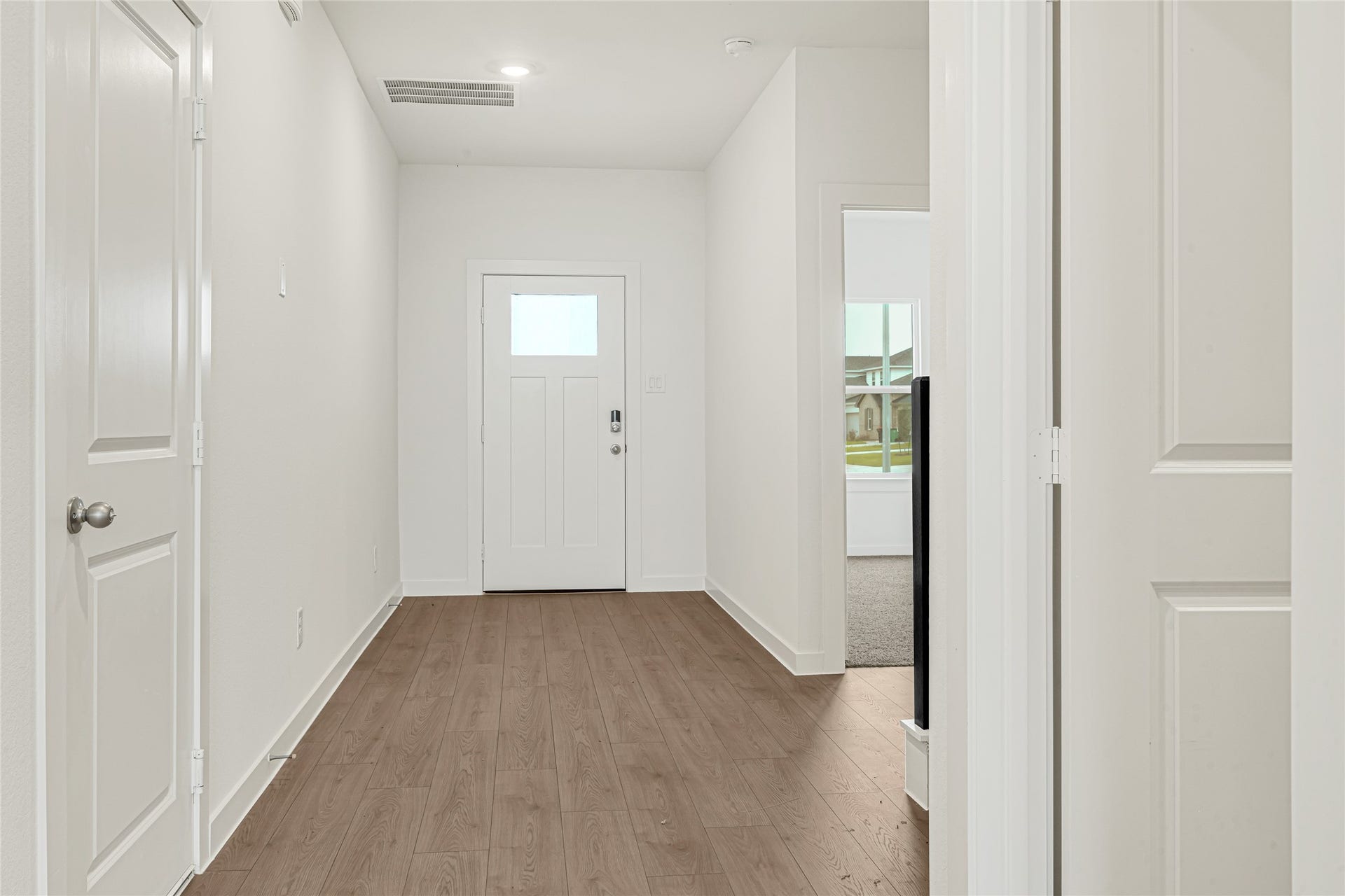 11111 Wild Senna Way, Needville, TX 77461 *Images and 3D tour are for illustration only and options may vary from home as built.