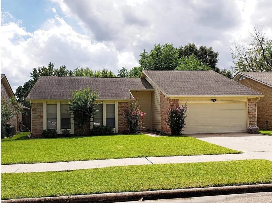Property photo for 3038 Shawnee Drive, Sugar Land, TX