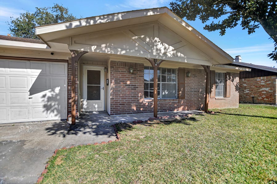 Property photo for 1505 New Orleans Street, Deer Park, TX