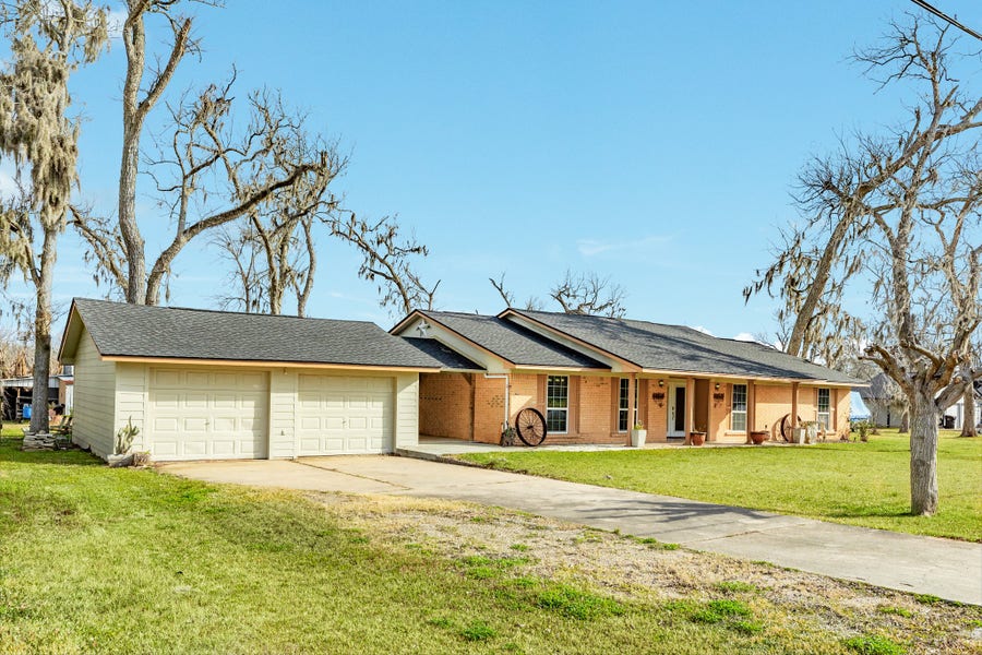 Property photo for 400 Pecan Estates Road, #C616R, Angleton, TX