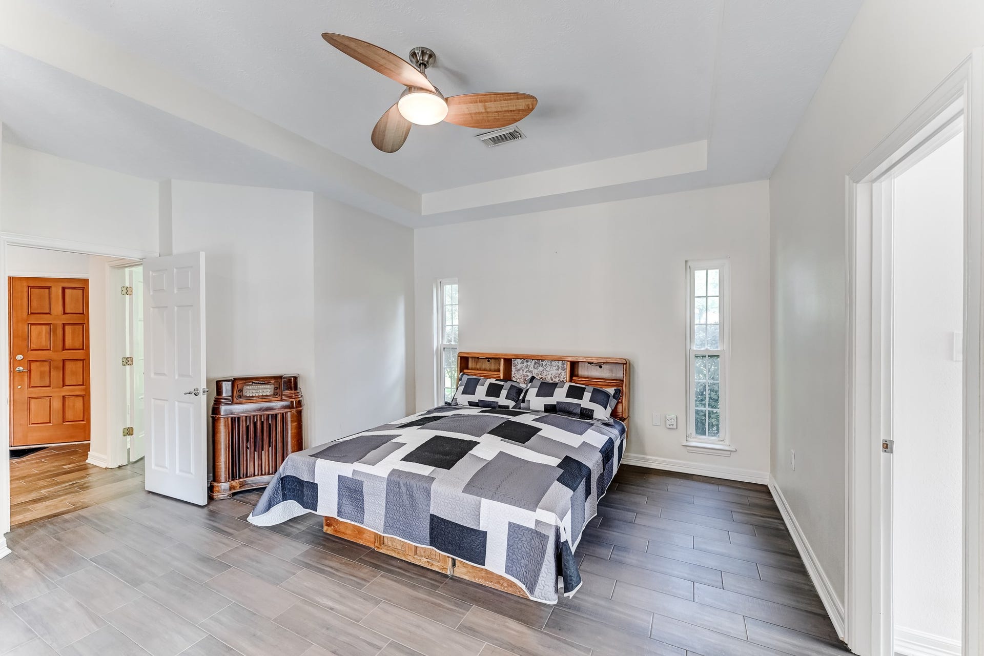 22623 Three Pines Drive, Hockley, TX 77447 Generously sized primary bedroom