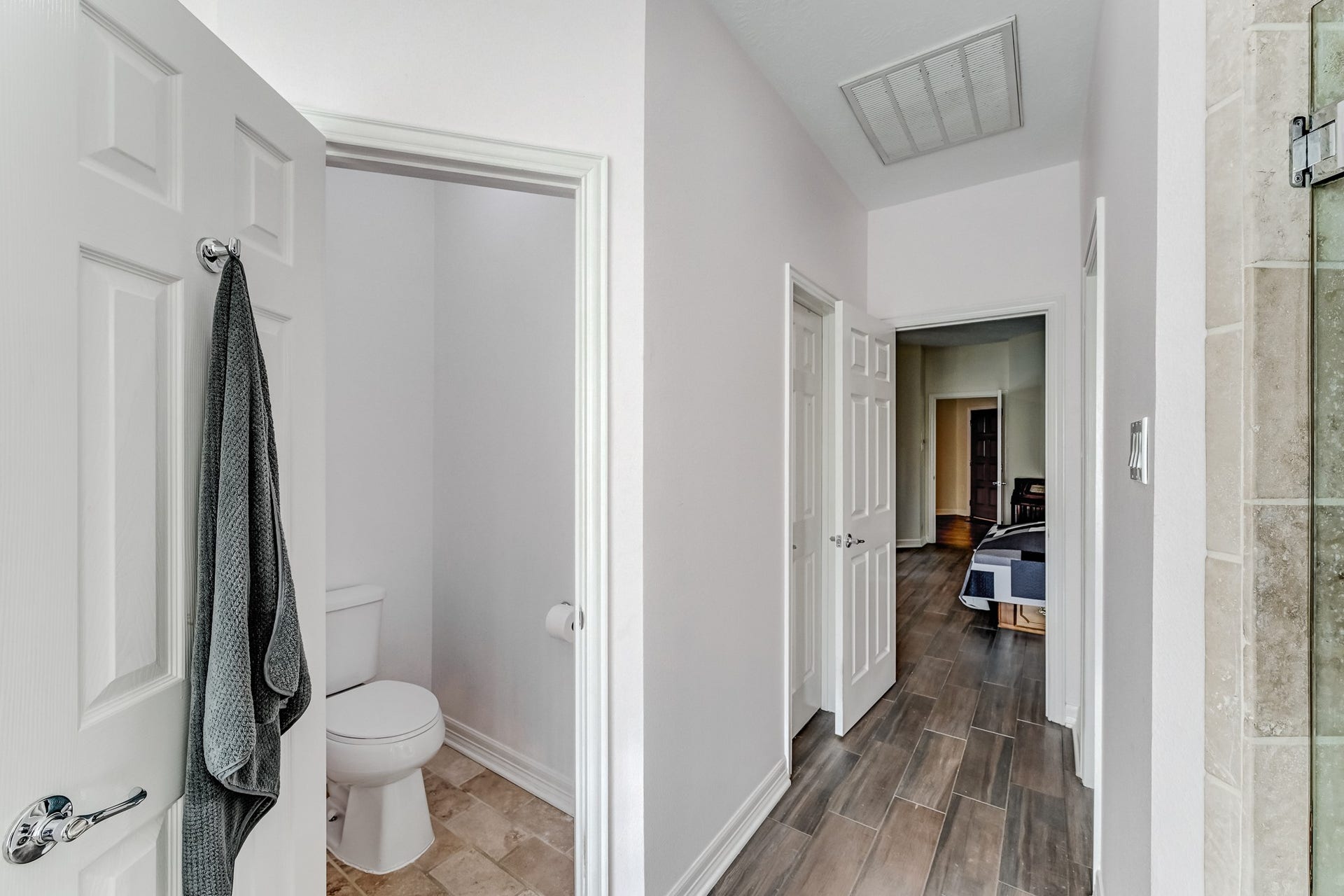 22623 Three Pines Drive, Hockley, TX 77447 Another view of the primary bath & two walk-in closets