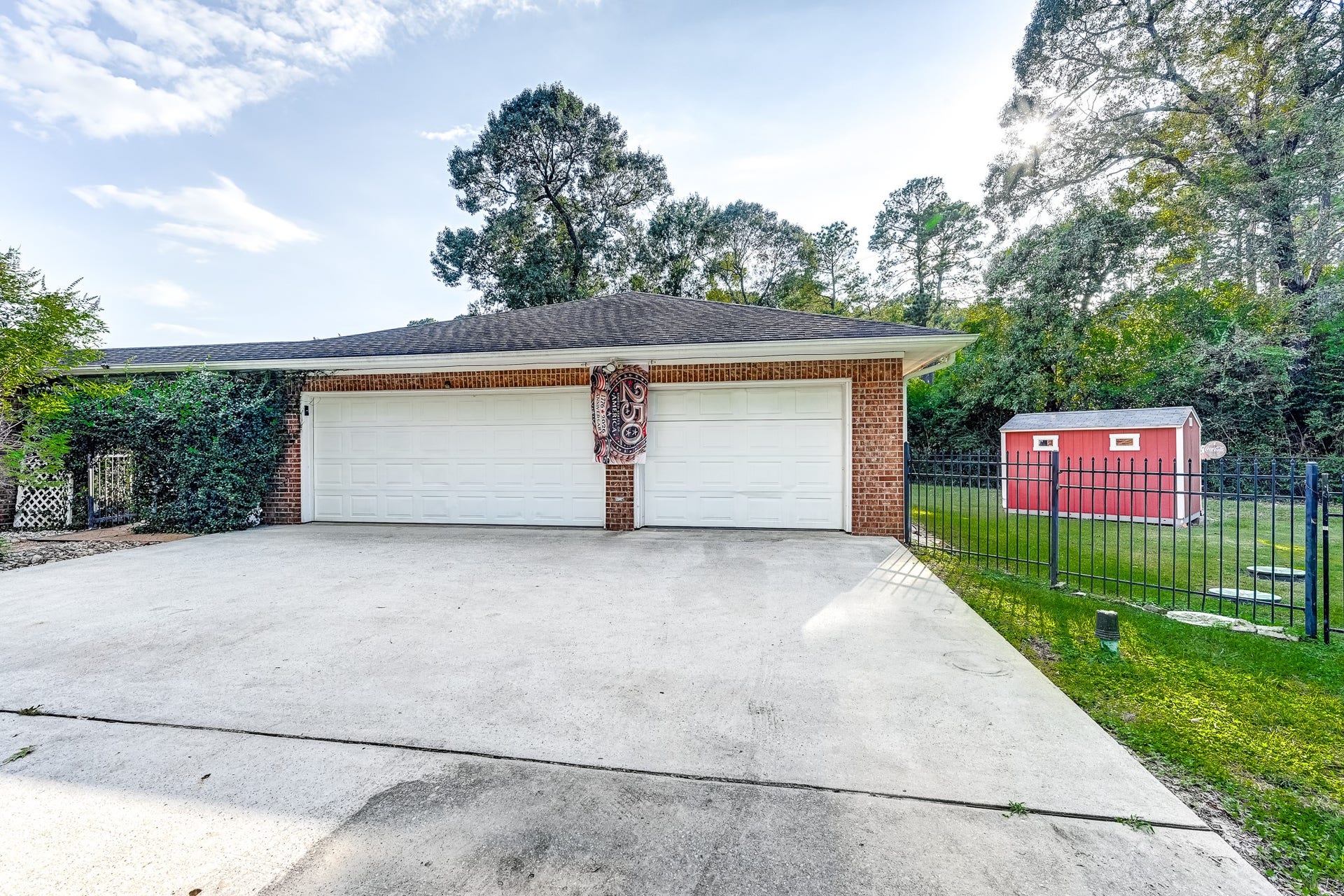 22623 Three Pines Drive, Hockley, TX 77447 Detached 3 car garage with a bonus man cave!