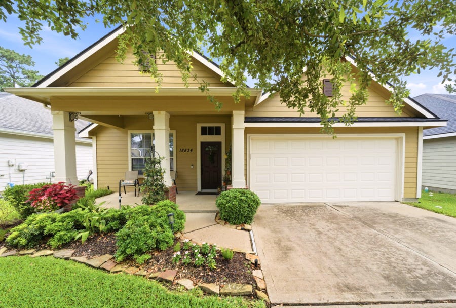 Property photo for 18834 Magnolia Arbor Lane, Tomball, TX