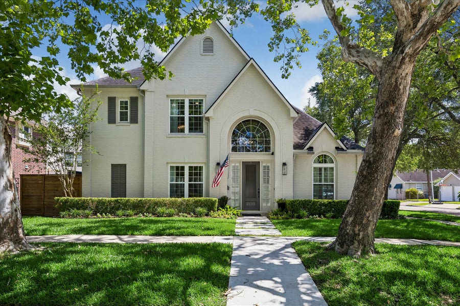 Property photo for 4131 Sunset Boulevard, West University Place, TX