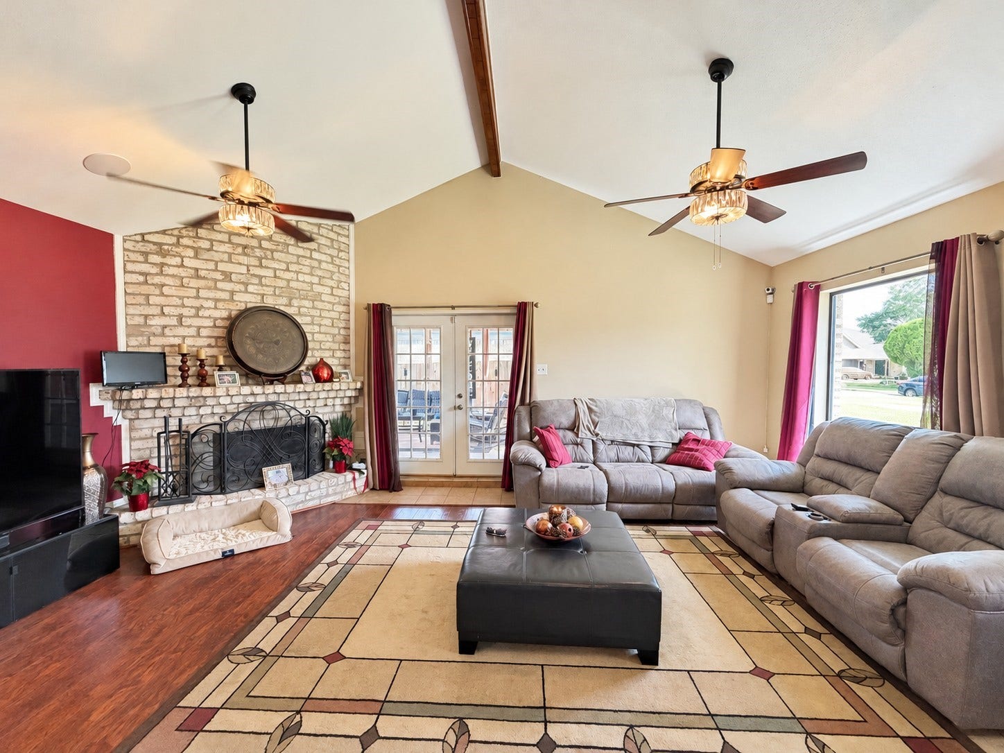 6626 Trigate Drive, Houston, TX 77489 6626 Trigate Drive, Houston, TX 77489