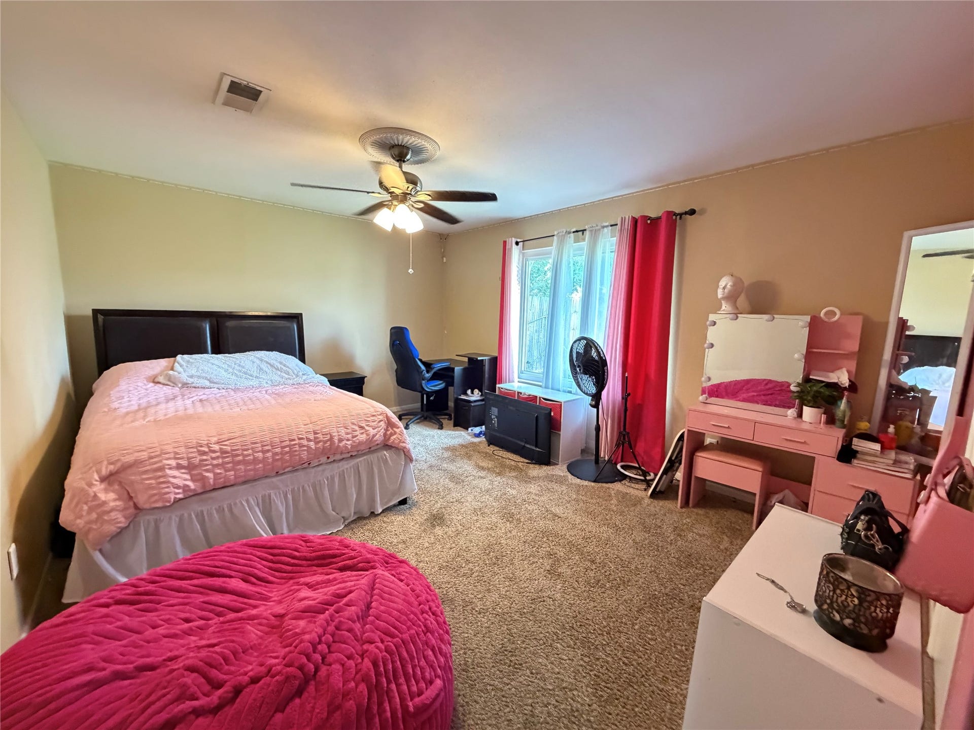 6626 Trigate Drive, Houston, TX 77489 6626 Trigate Drive, Houston, TX 77489