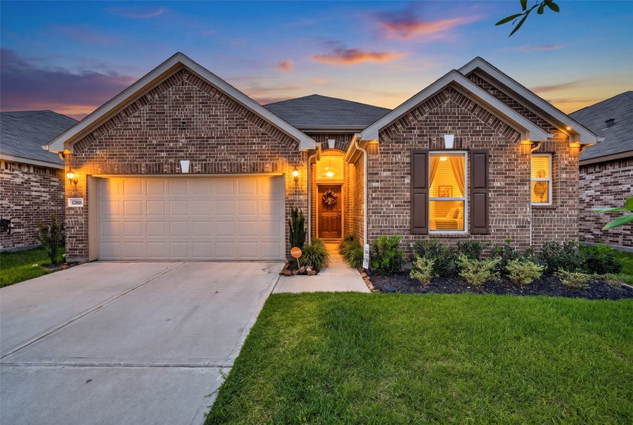 Property photo for 12818 Mossy Knoll Drive, Houston, TX