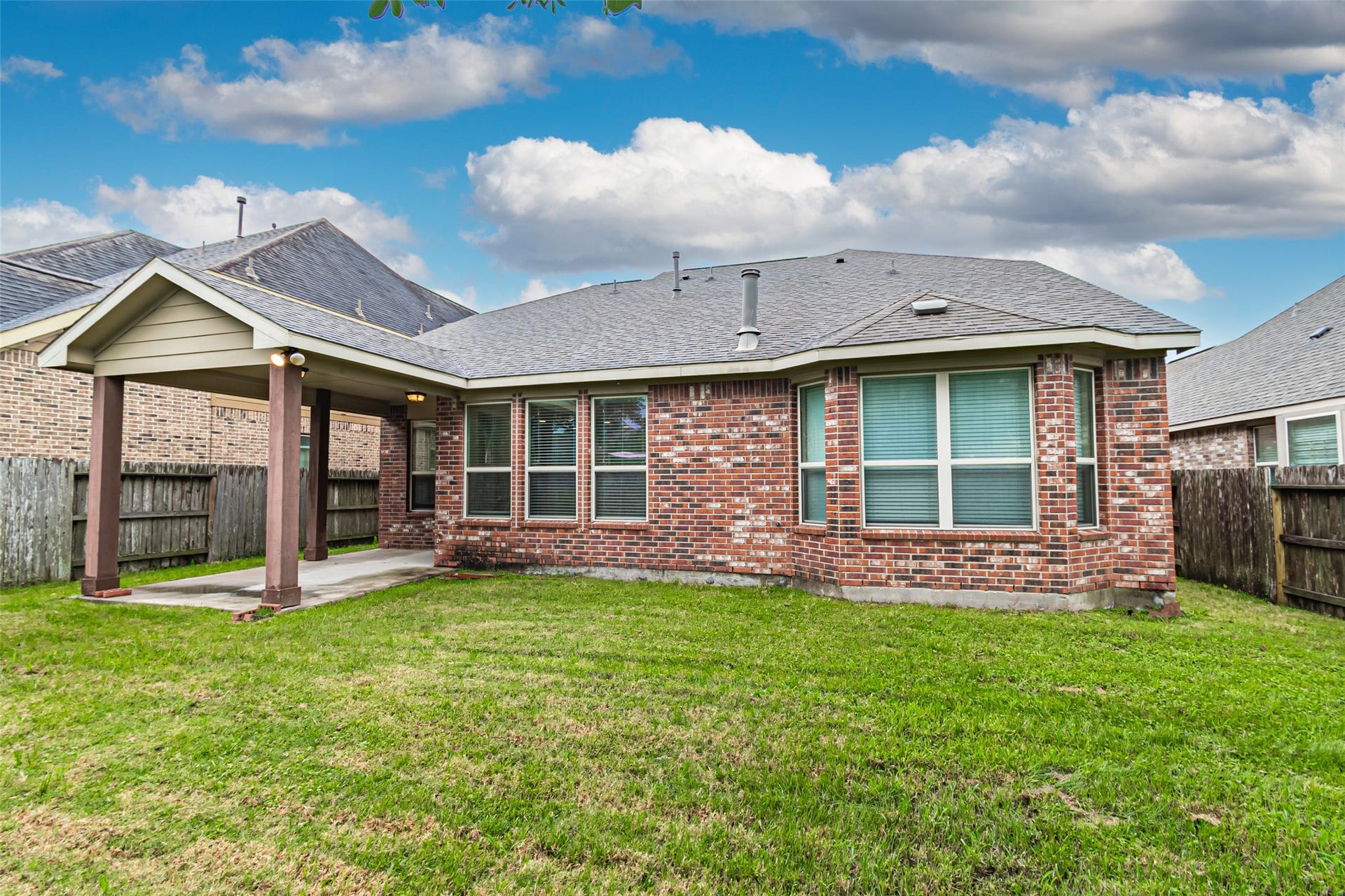 17626 Sauki Lane, Richmond, TX 77407