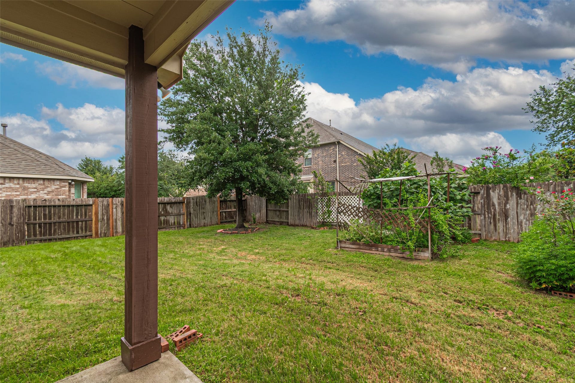 17626 Sauki Lane, Richmond, TX 77407