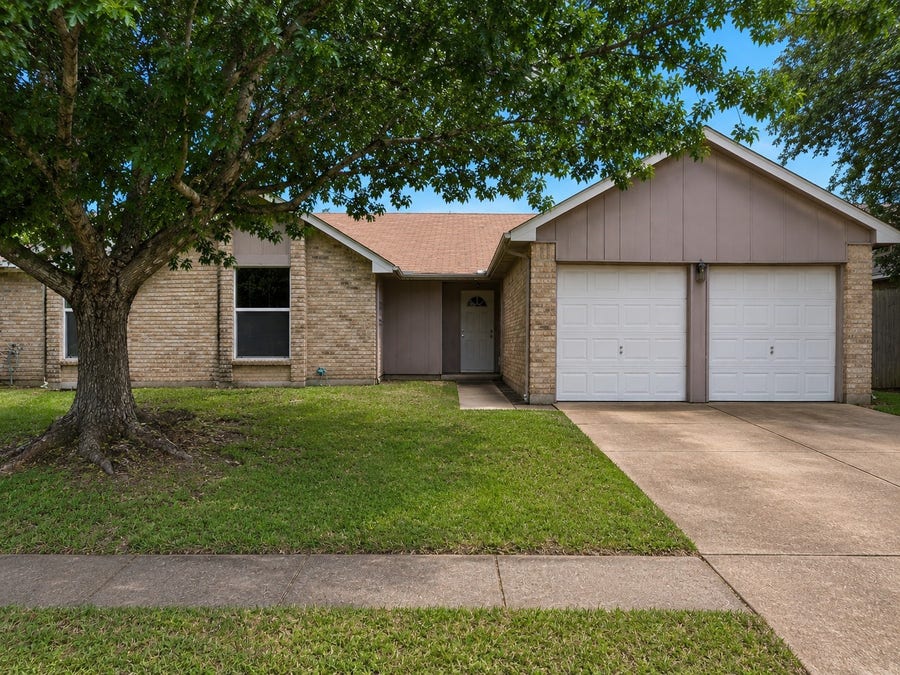 Property photo for 2623 Cypressvine Drive, Houston, TX