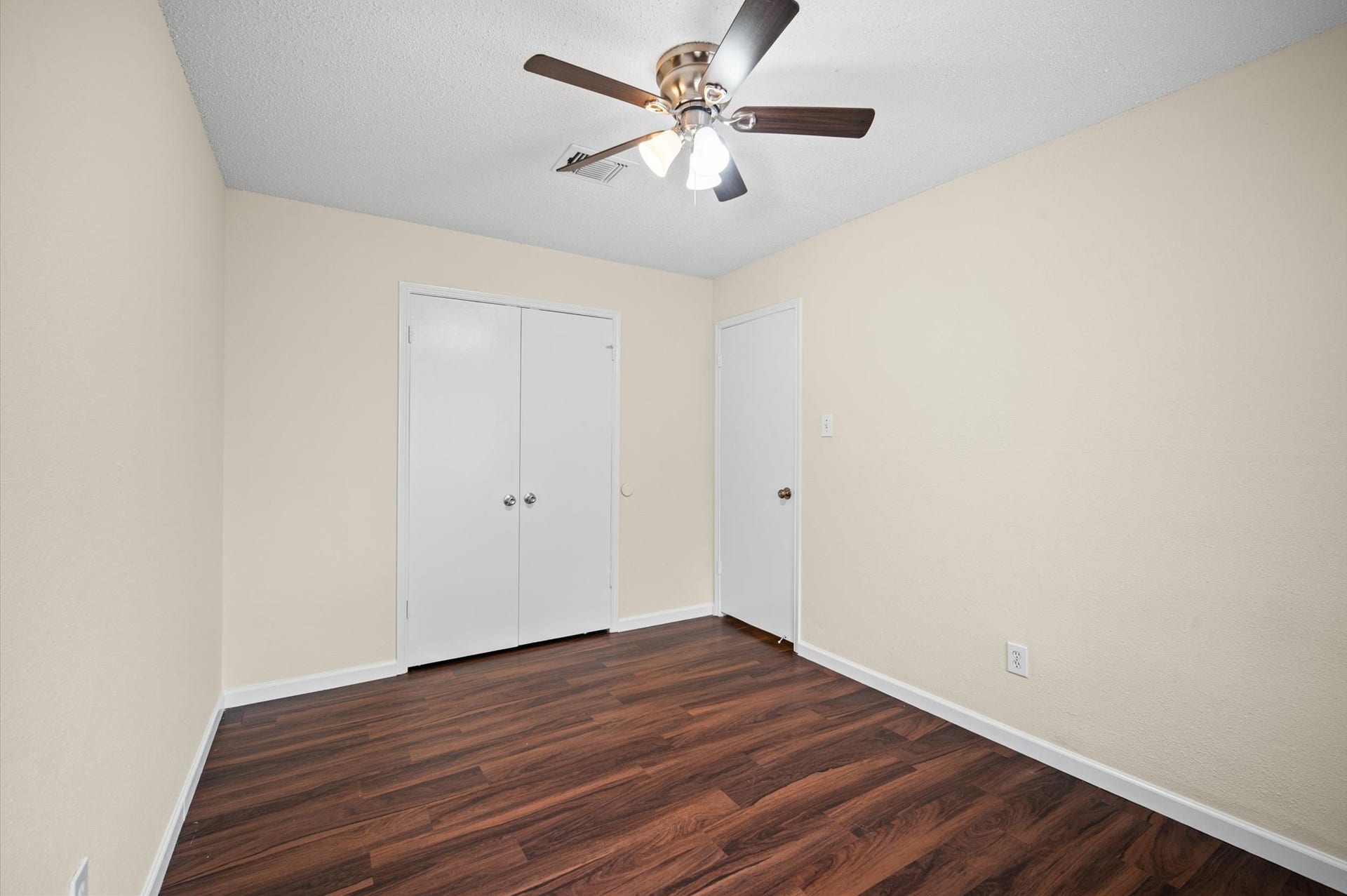 10011 & 10013 Spring Place Drive, Houston, TX 77070